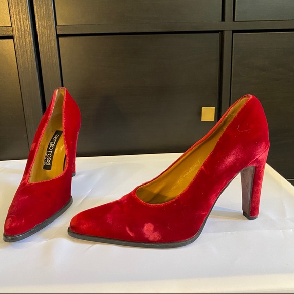 SERGIO ROSSI vintage red velvet heels - Picture 5 of 12